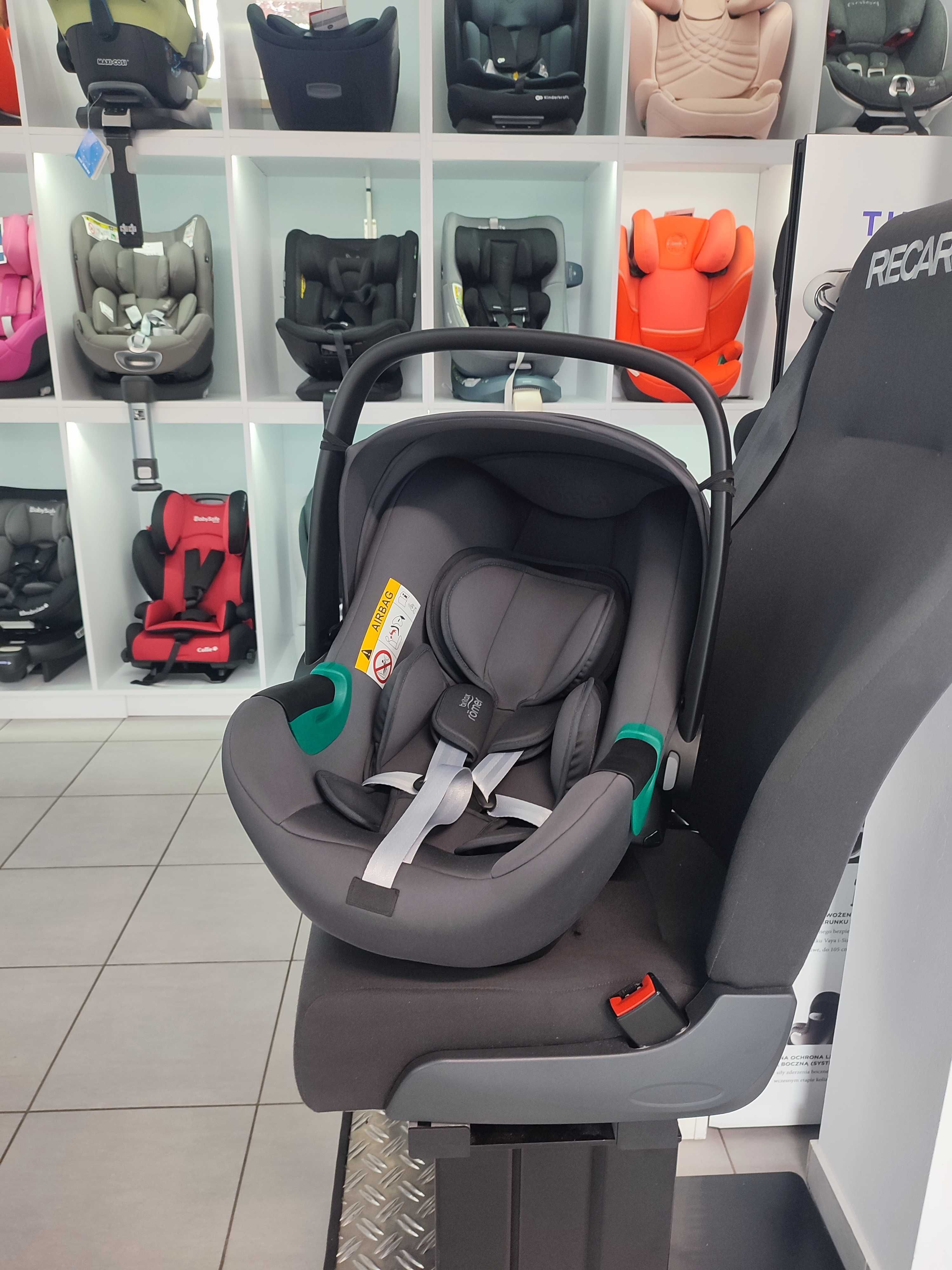 BRITAX ROEMER Baby-Safe 3 fotelik 0-13 kg z obrotową bazą ISOFIX