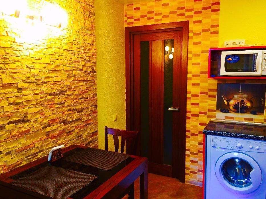 Дзвоніть С. Амброса, 72 Нові ортопед. ліжка Автостоянка