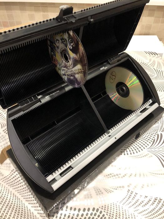 Бокс для хранения дисков CD,DVD.