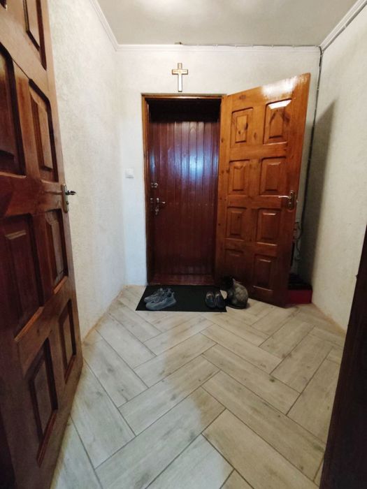 Продаж 3 кімнатної квартири на Київській