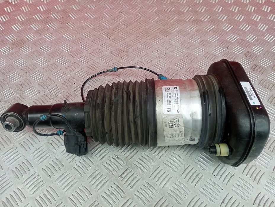 Пневмостойка BMW X5 G05 2019 - 2025 Пневмостійка задня ліва БМВ Х5 Г05