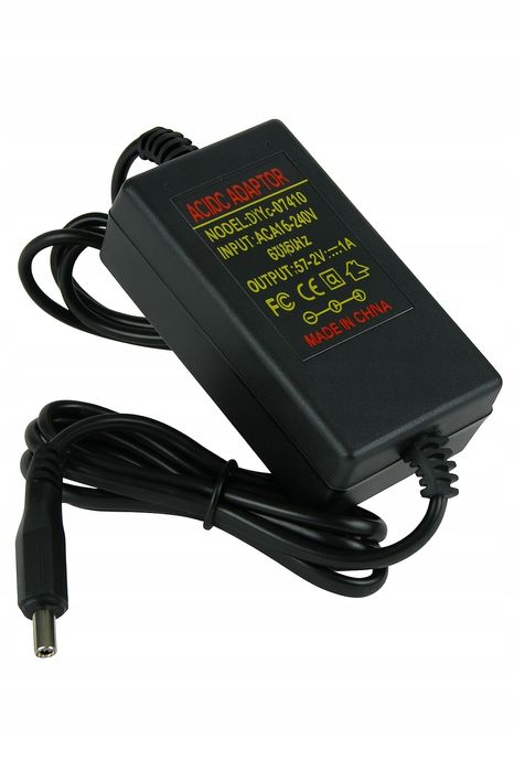 Zasilacz sieciowy QiYe-92410 AC/DC – uniwersalny adapter do elektronik