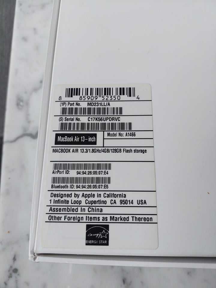 MacBook Air 13.3/1.8GHz/4GB/128GB