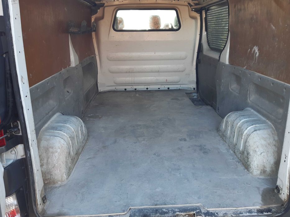 Renault Trafic 2,0 DCI 115 KM Long L2H1 sprowadzony cały w oryginale