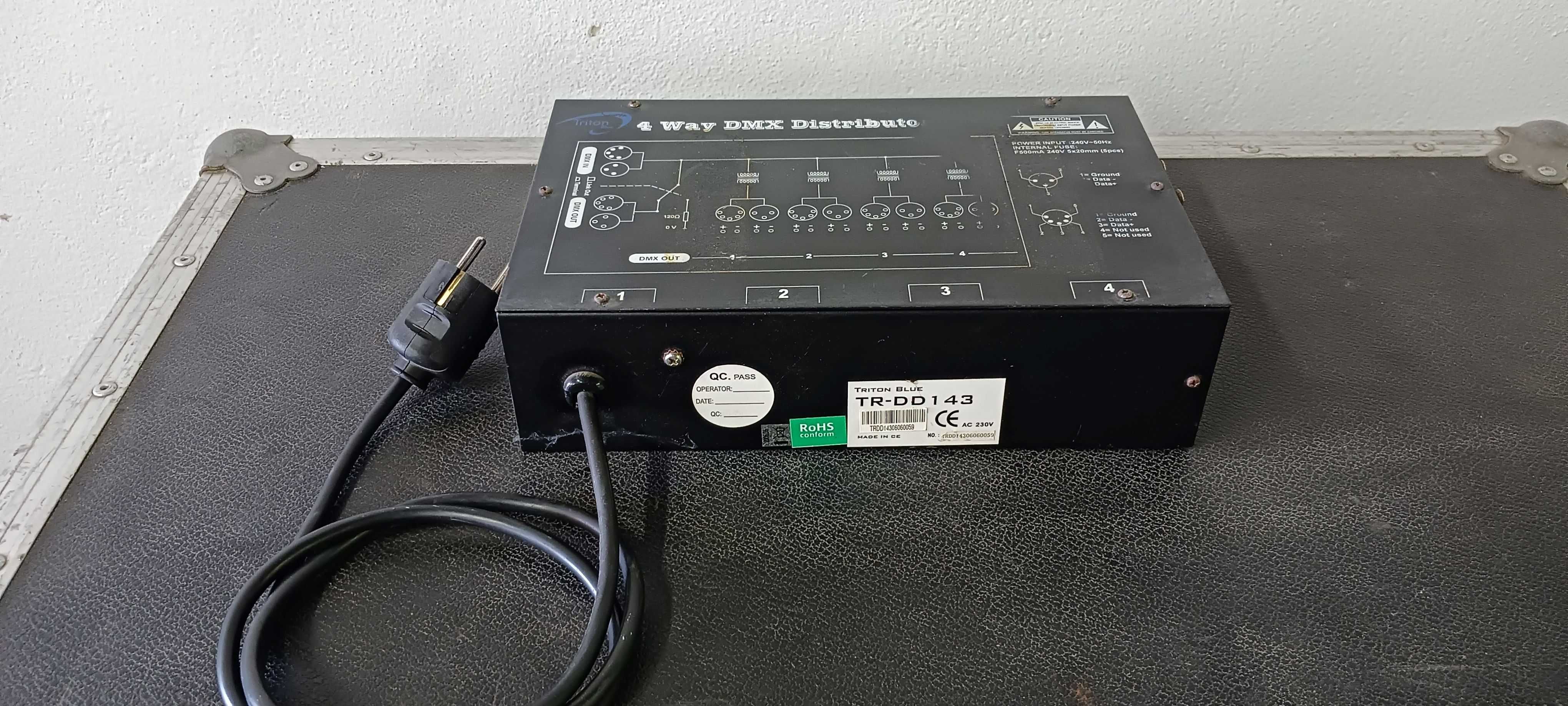 Splitter DMX512 - Triton Blue - Em bom estado