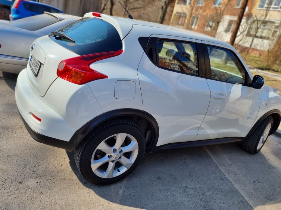 Ніссан жук 2014 !