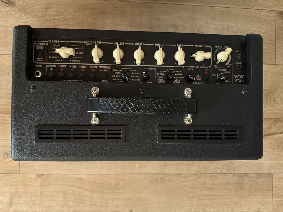 Vox Valvetronic VT20+