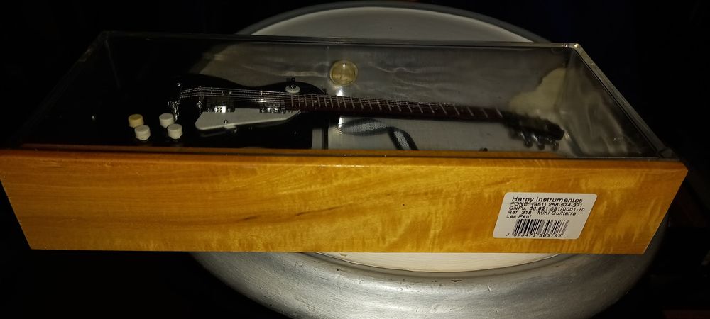 Miniatura de guitarra Les Paul,escala 1:4
