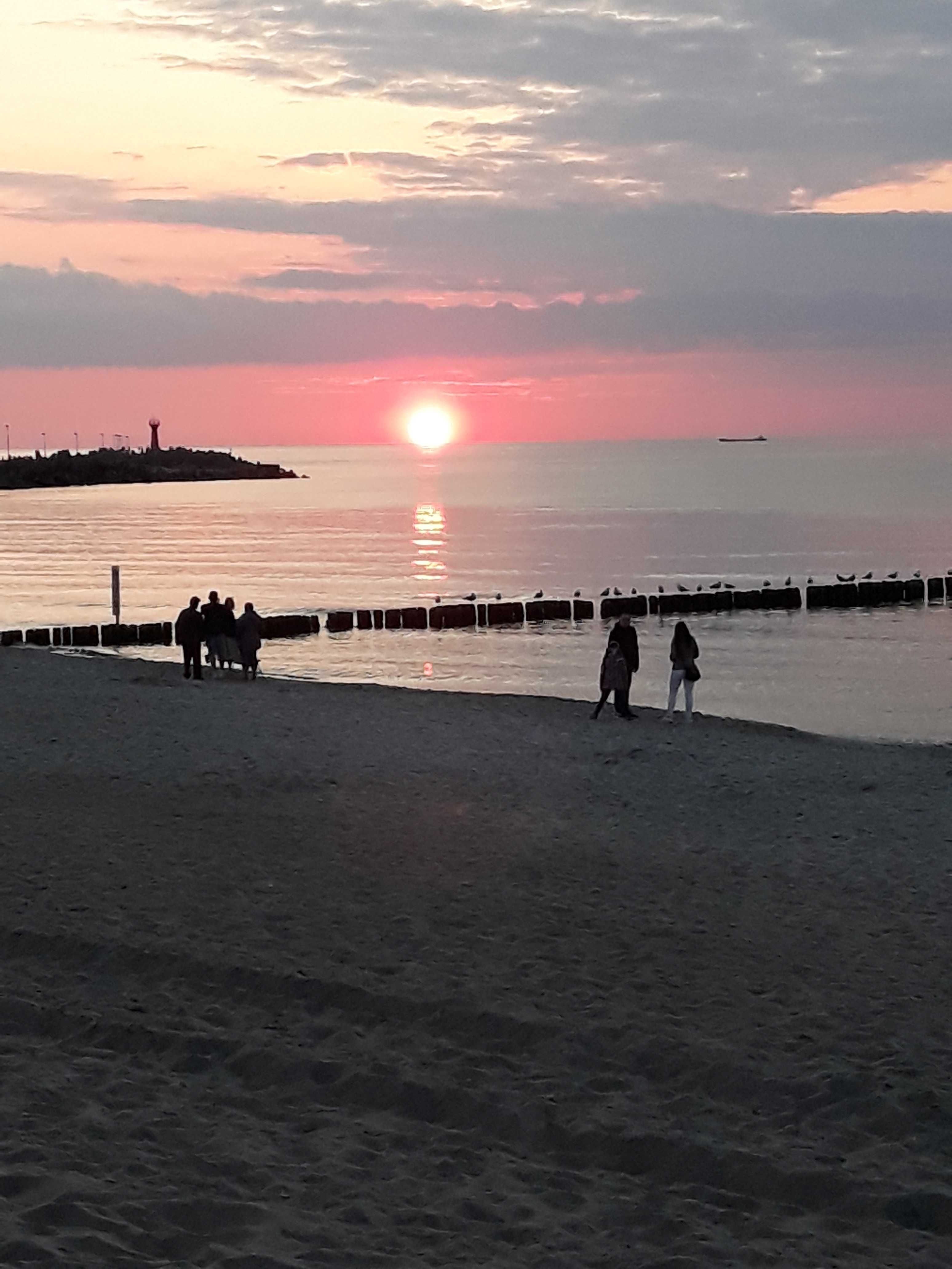 NOCLEGI Kołobrzeg SUPER POKOJE z Łazienkami, Kwatery, wszędzie blisko