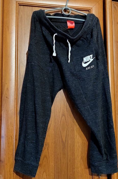 S p Nike бриджі класні