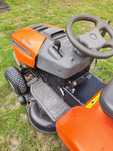 Sprzedam kosiarkę traktorek husqvarna