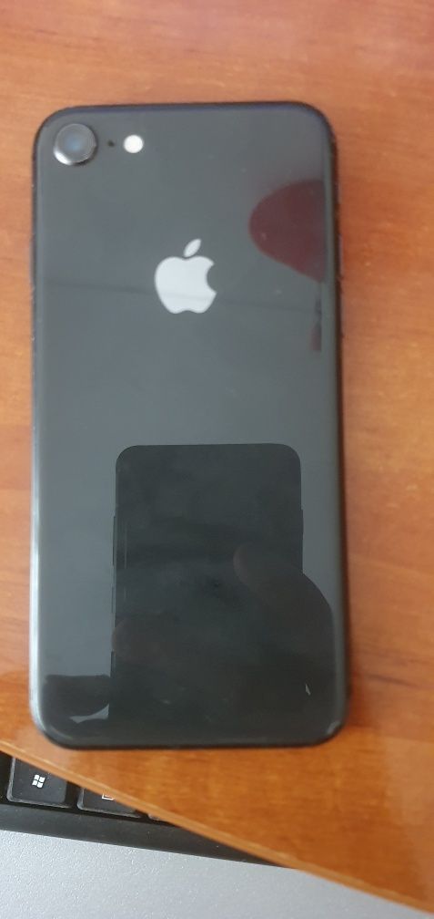 Iphone 8 com 64gb