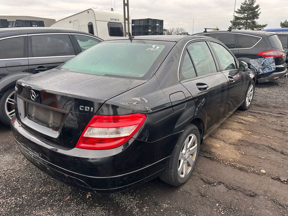 Mercedes C200 646 silnik 2.2 CDI 2009r,Anglik z kluczykami