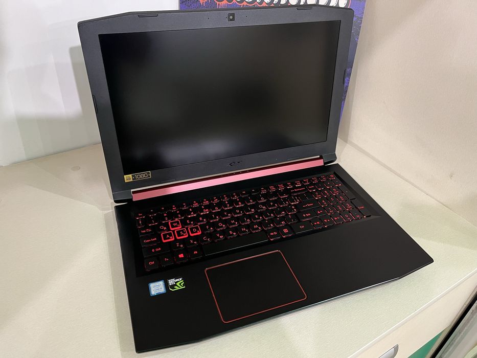 Игровой ноутбук Acer Nitro 5 на Intel i5-8300H с Nvidia GTX1050 / SSD