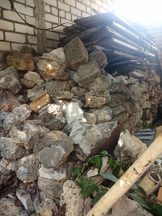 Бут ракушняка отдам .самовывоз