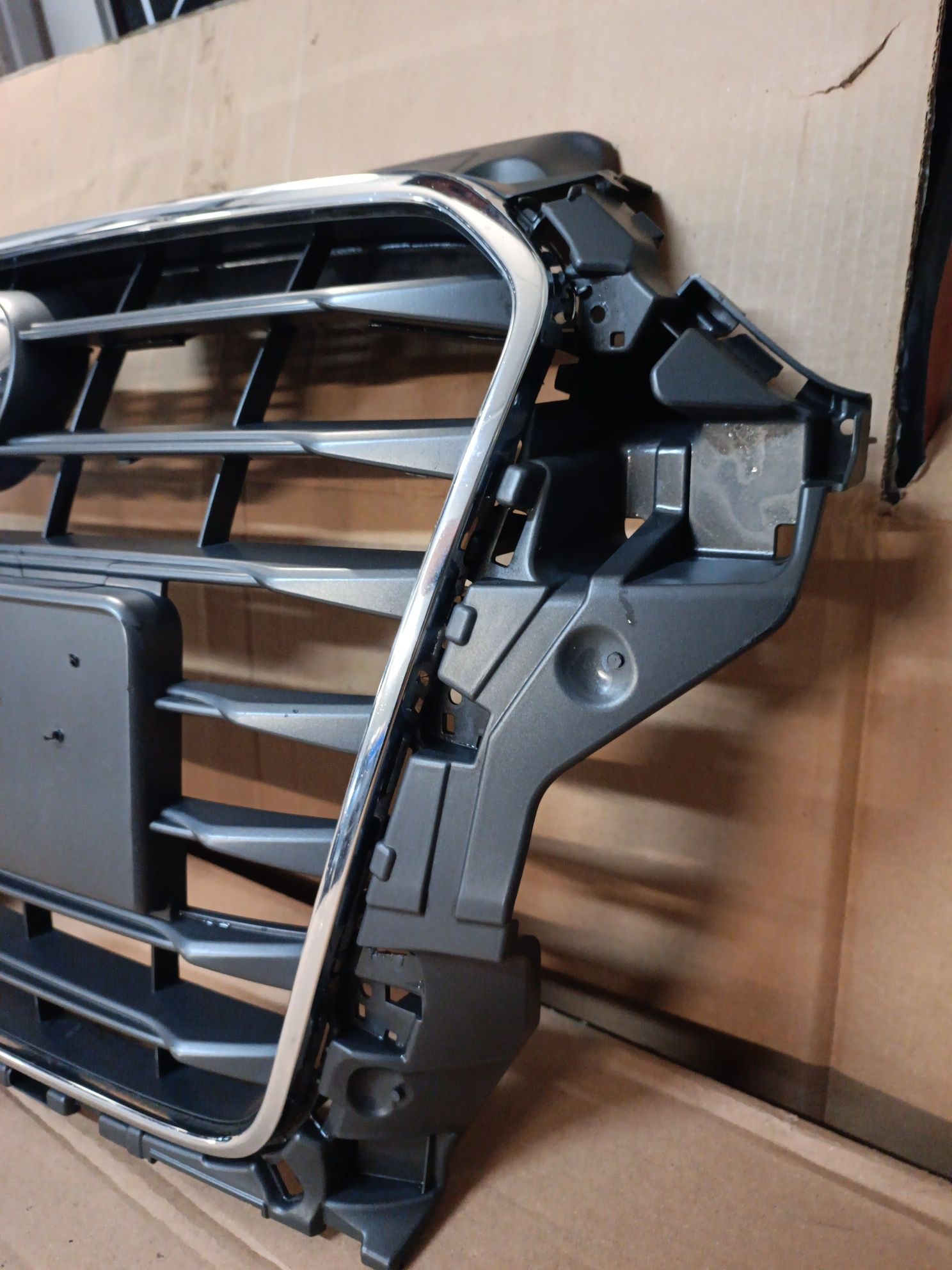 Grill atrapa Chlodnicy Audi A3 S3 8V3 14-