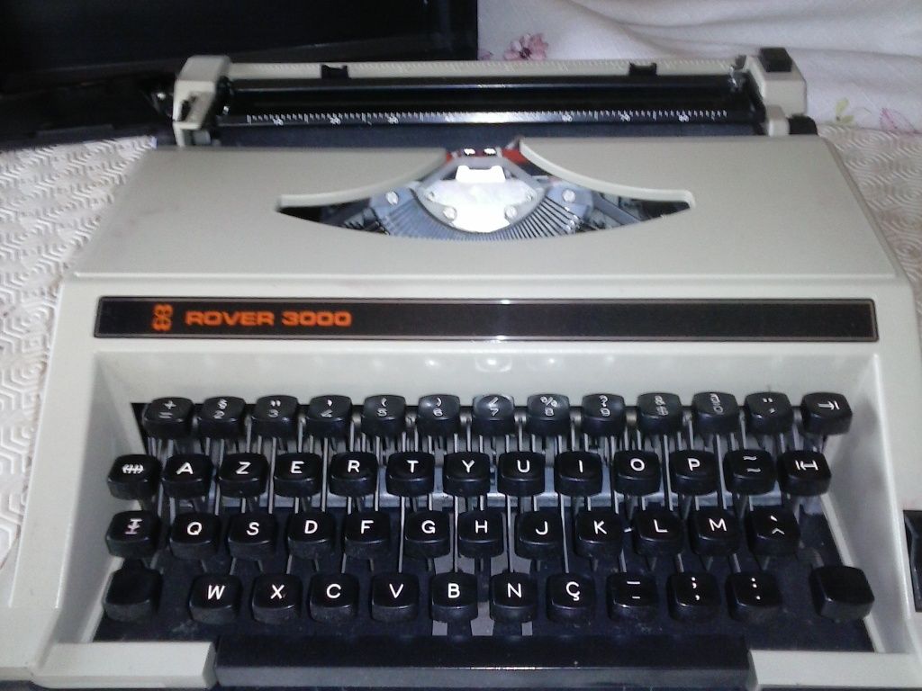 Máquinas de escrever.
