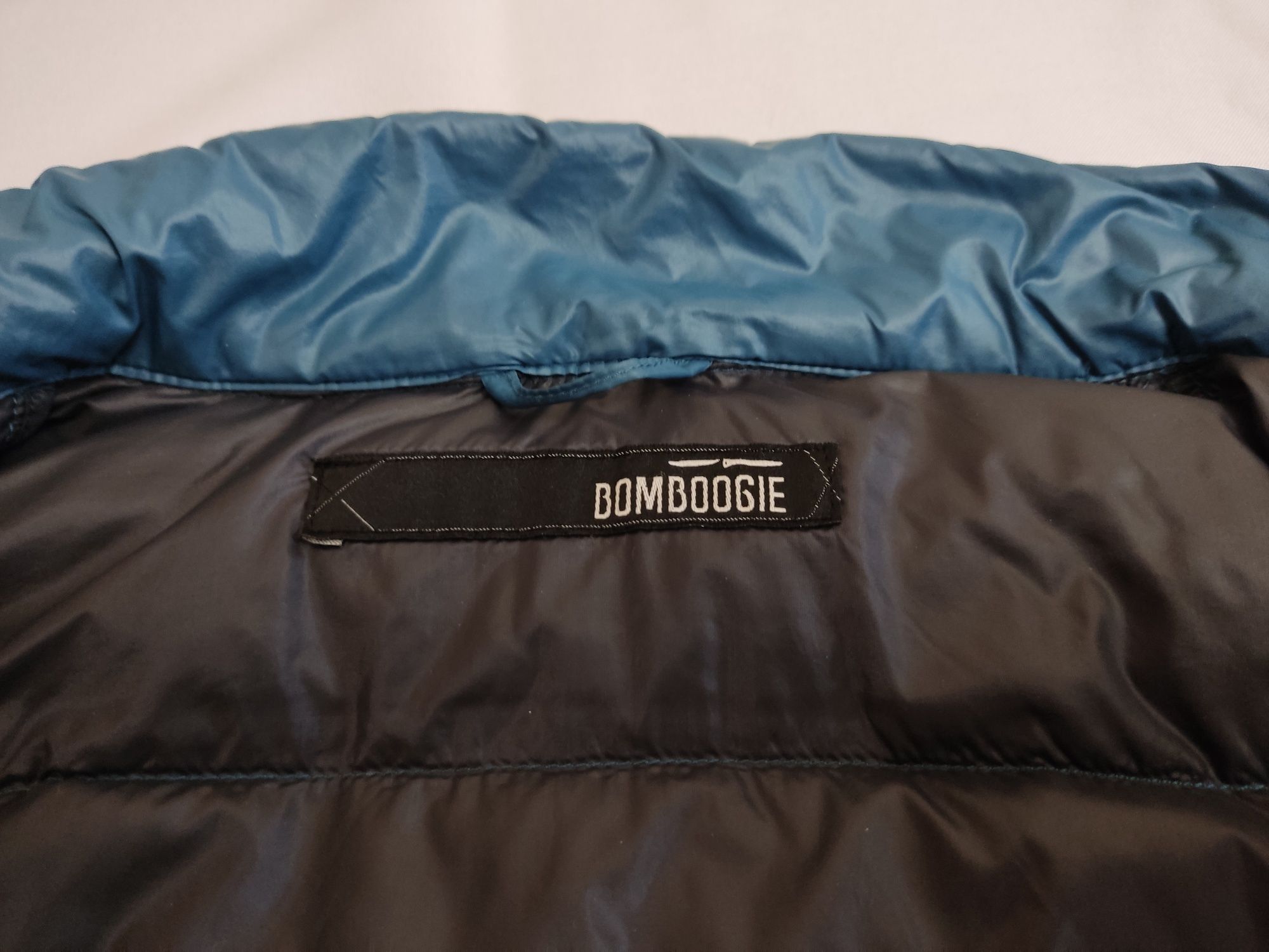 Куртка парка пуховик "L" Bomboogie Italia синего цвета Италия Бомбук