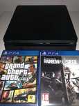 PS4 de 1TB Como nova + 2 Jogos