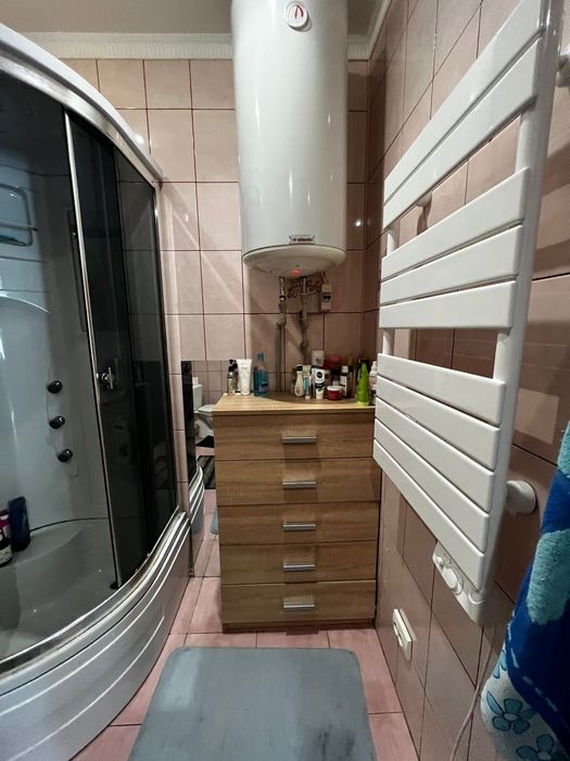 Дом в отоплением. ТЕРИТОРИАЛЬНО "Selfish Club". Метро Бориспольска 40к