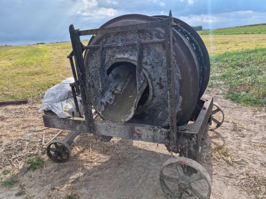 Sprzedam betoniarke 400l