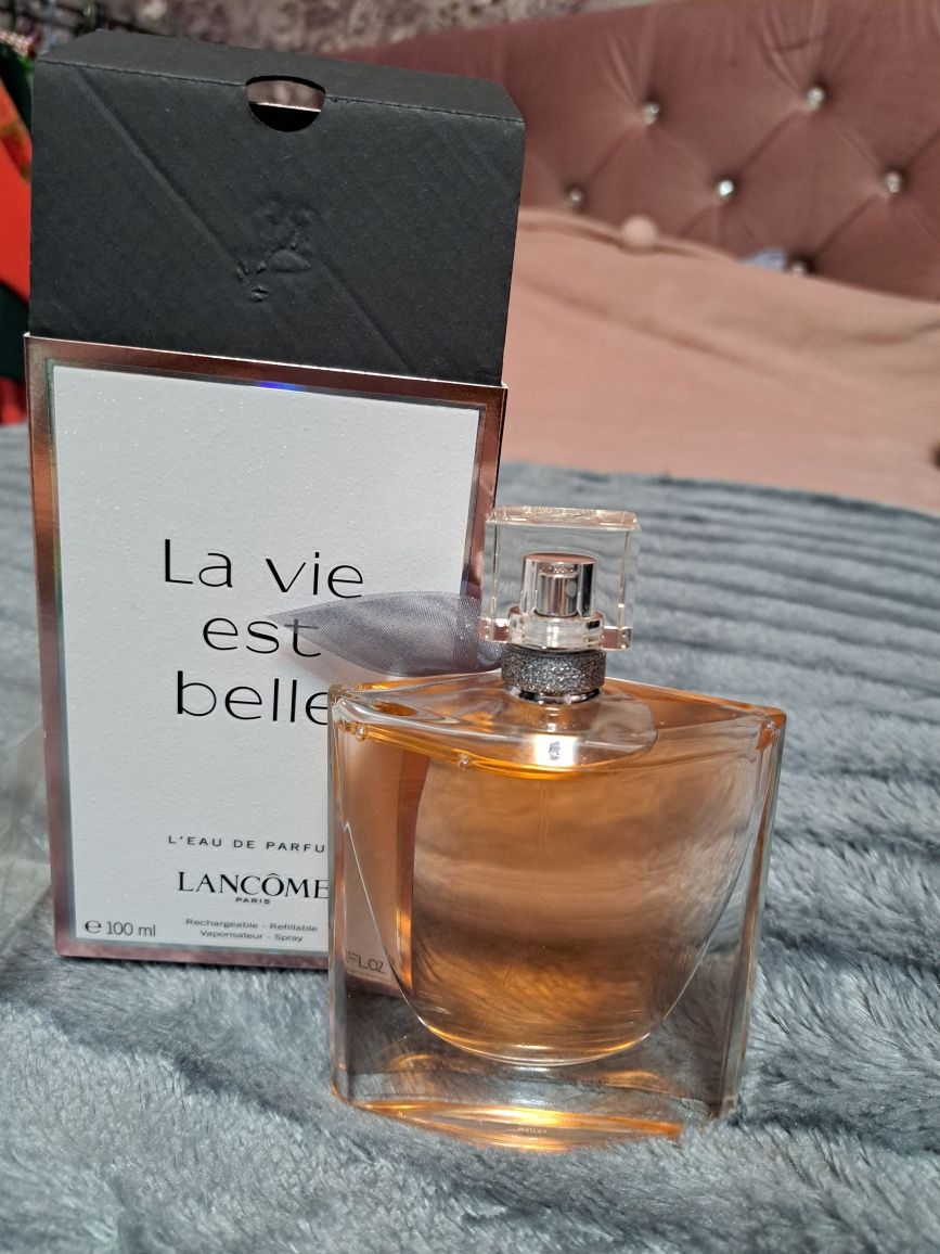 La Vie Est Belle парфумована вода. Парфюм для жінок.