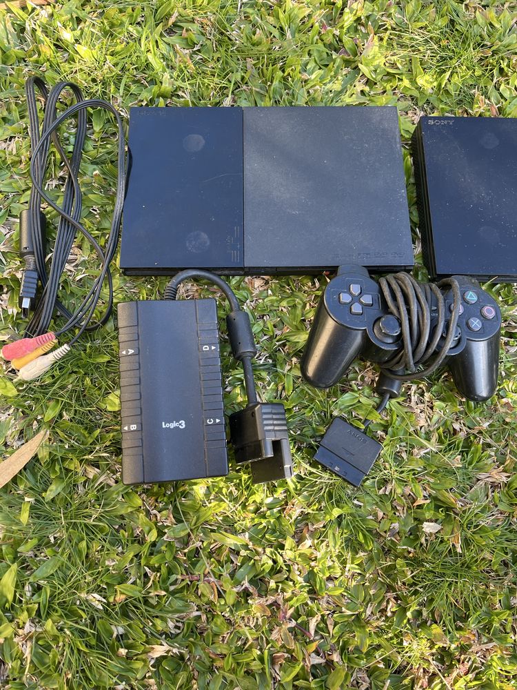 Playstation 2 (duas)