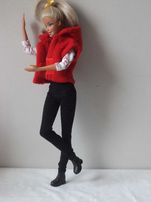 Ubranka dla lalki B. -  Kamizelka, bluzeczka. legginsy, adidasy !!!