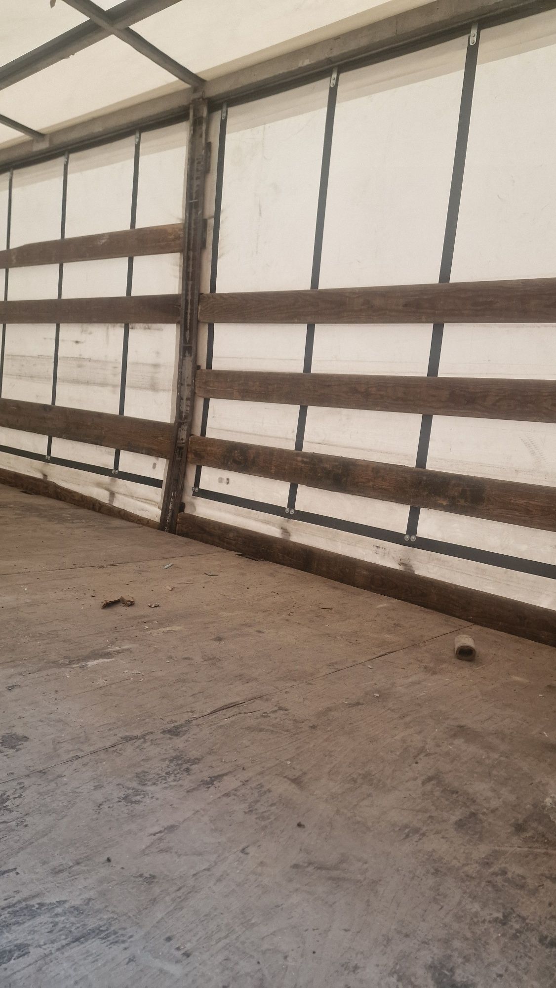 Mitsubishi canter 3.900 c lonas de abrir nas laterais