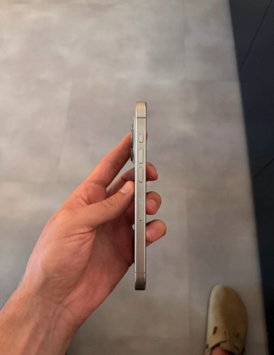 Iphone 15 pro 128gb como novo