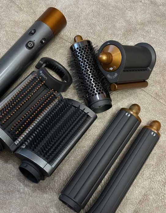 СТАЙЛЕР Dyson Airwrap HS01 complete ( для довгого волосся )