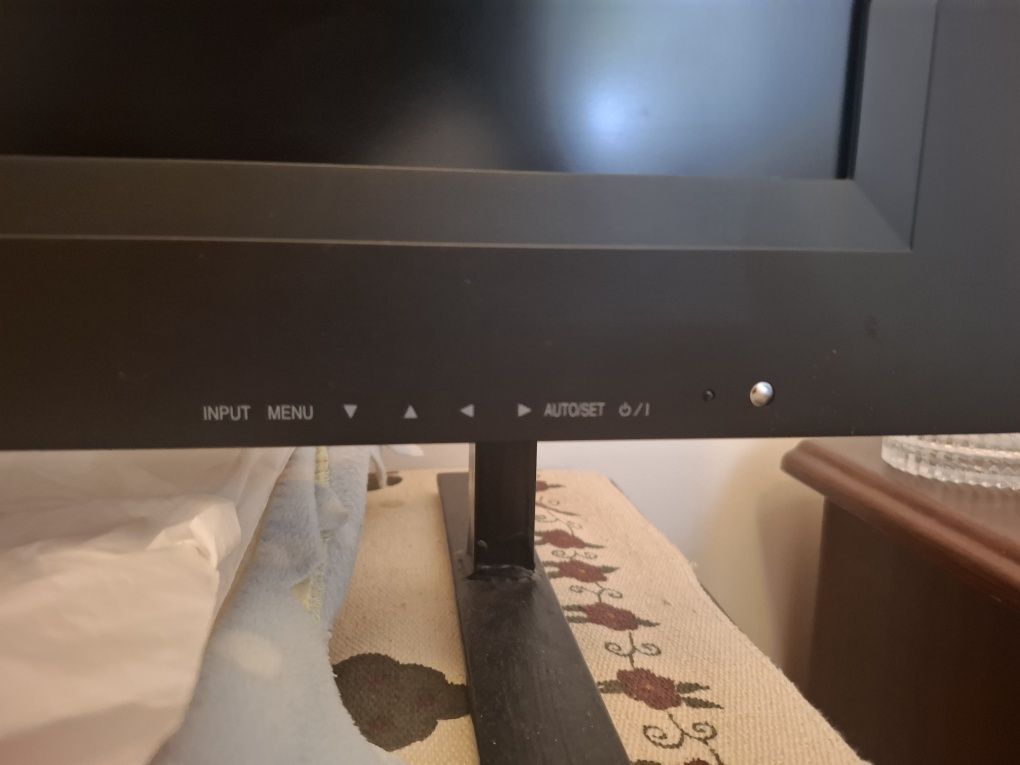 Lg flatron preto 42"