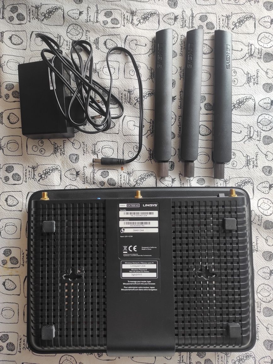 Dwuzakresowy router Wi-Fi 5MAX-STREAM®(EA7500) LINKSYS 2xUSB