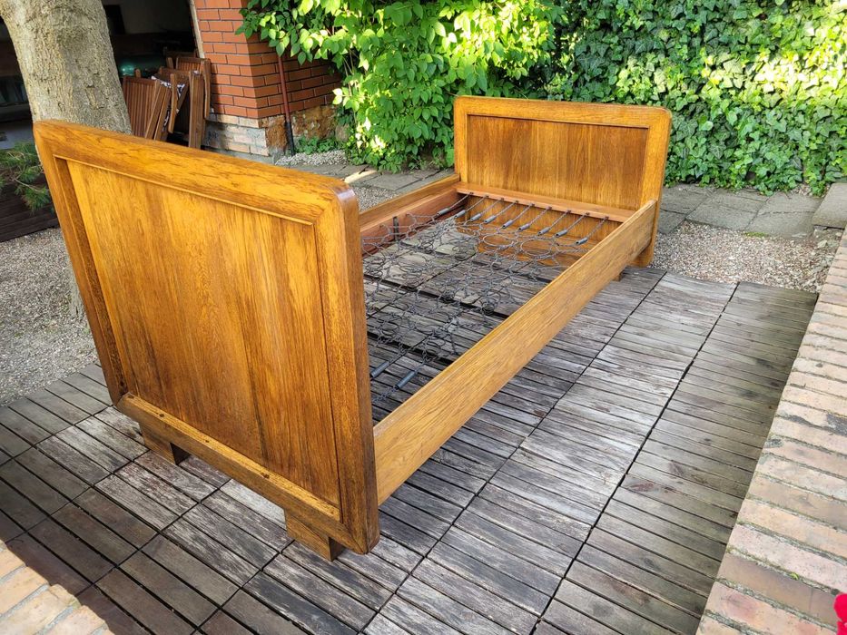 Stare przedwojenne Łóżko z 1935 roku