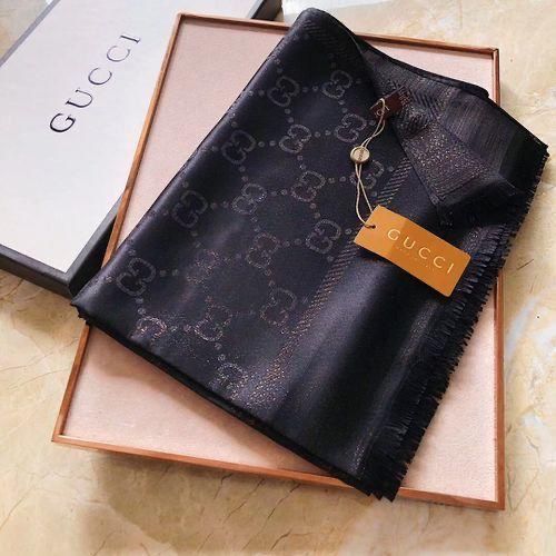 Czatna chusta apaszka Gucci szal szalik chustka złota