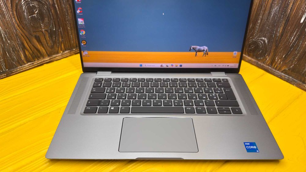 СуперЦіна! Потужний Офісний Ноутбук Dell Latitude 9520 /Core i5-1135G7