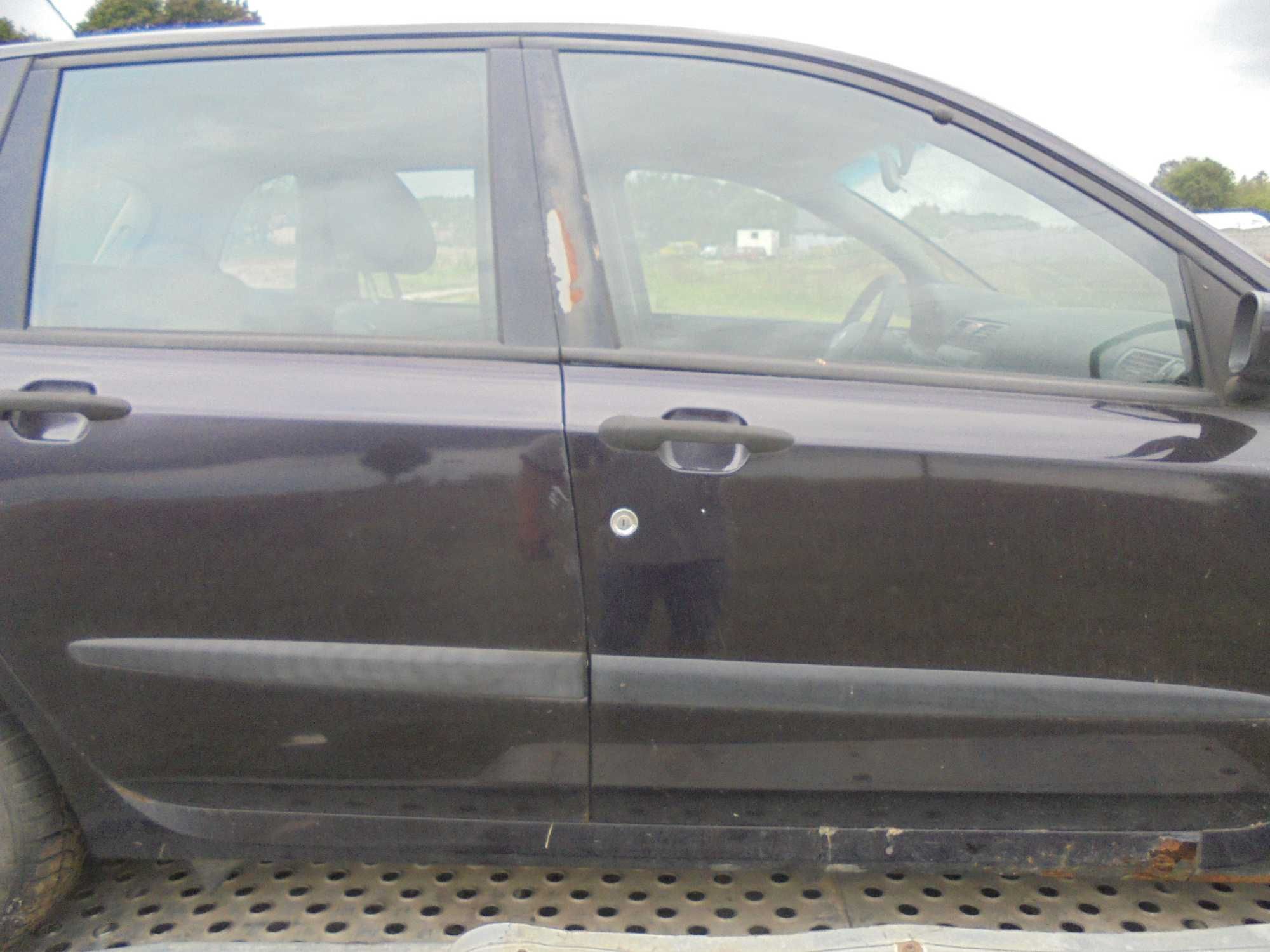 Fiat Stilo 1.9 jtd przeznaczony na części 115KM  granatowy 5drzwi hak