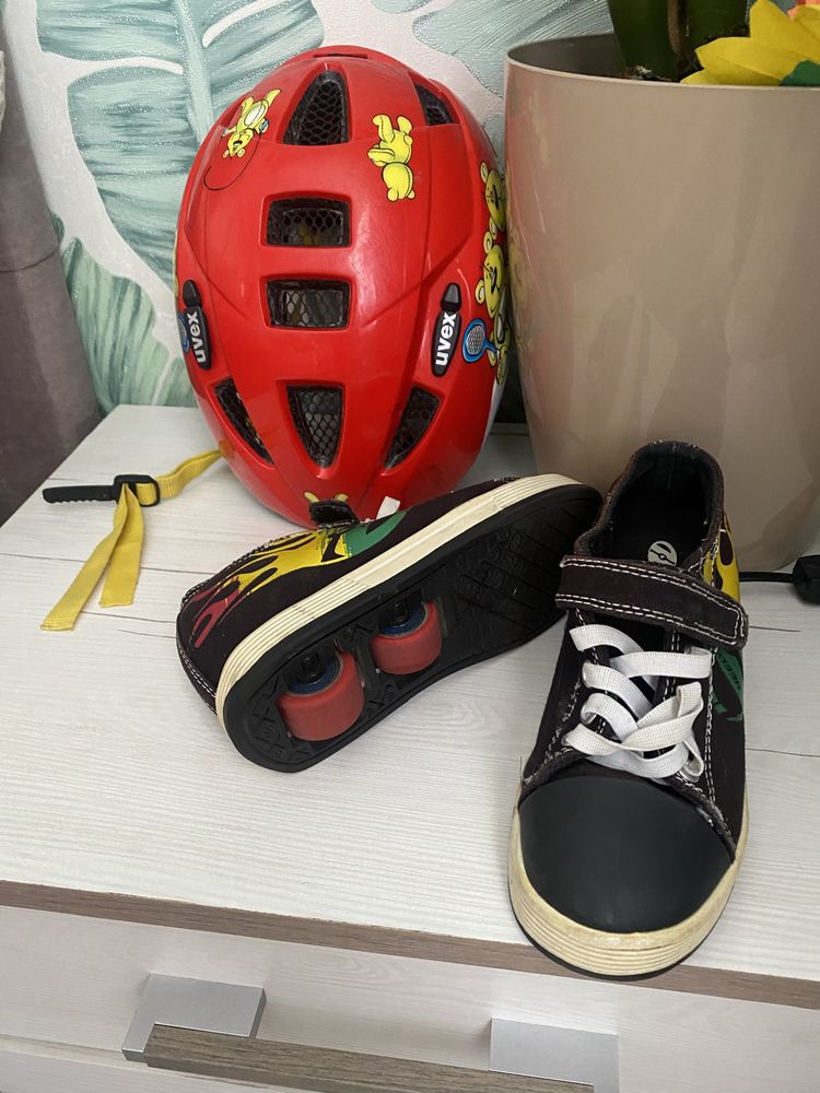 Кросівки ролики шлем