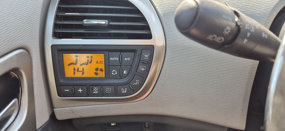 Citroën C4 Grand Picasso 1.6HDi AUTOMÁTICA com 7 Lugares de 2008 NACIO
