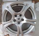 Aluminiowe felgi RC DESIGN DO Ford / Volvo 7Jx16H2 ET 48 5x108