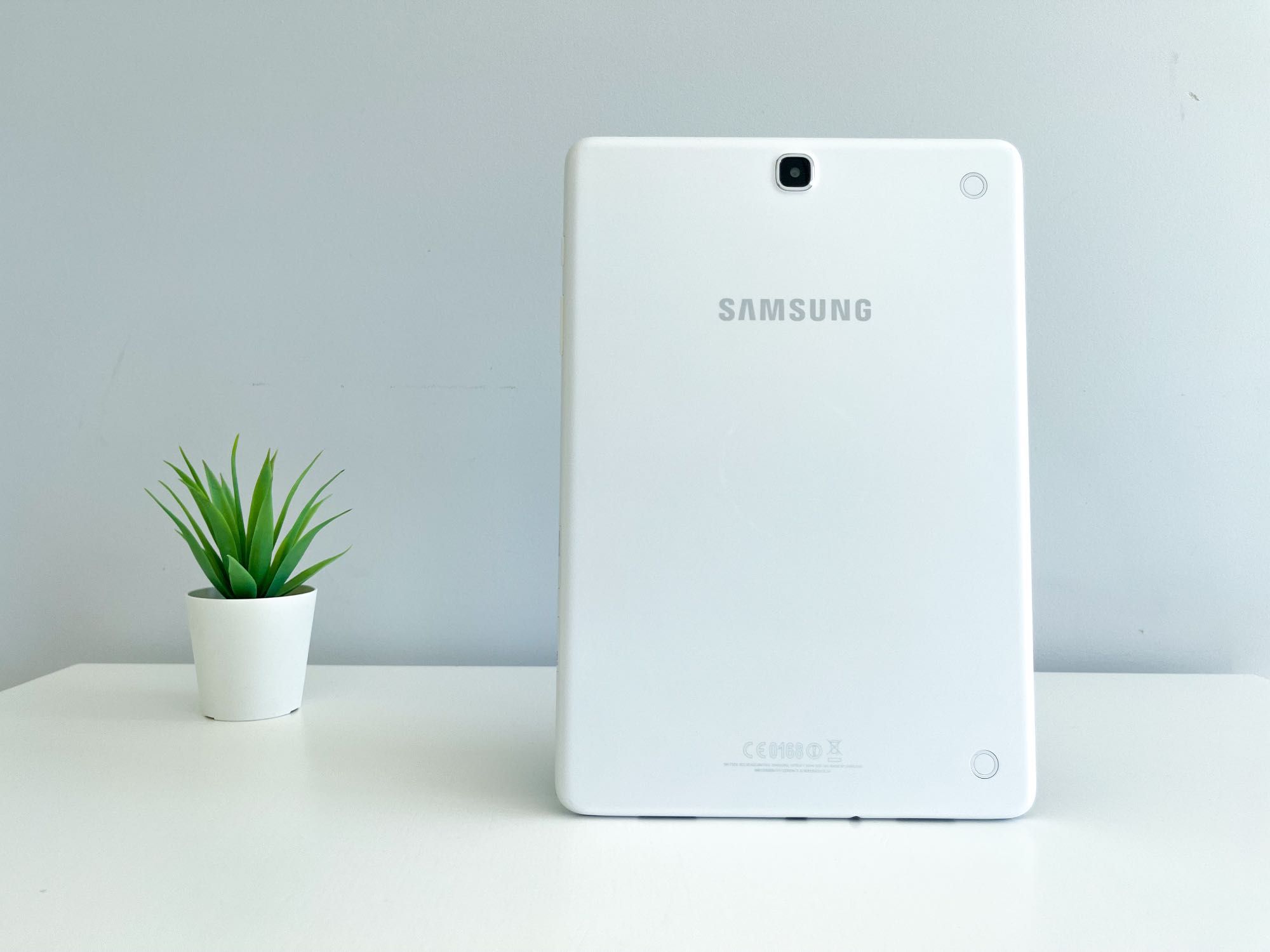 Tablet Samsung Tab A 9.7" 4G - ótimo estado