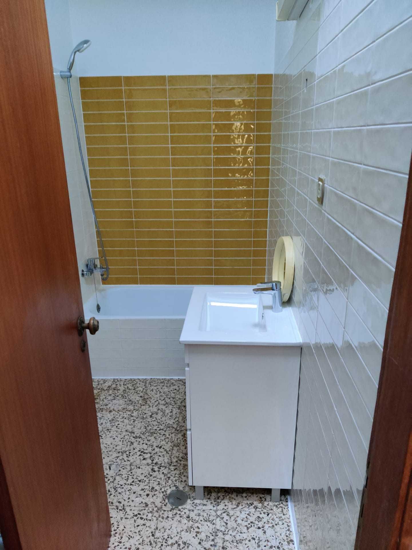 Apartamento T0/1 Portalegre centro (mercado) moderno e mobilado