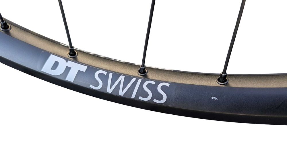 Piasta Nuvinci Enviolo Trekking,  koło 27,54'' DT Swiss U 663,  (974)
