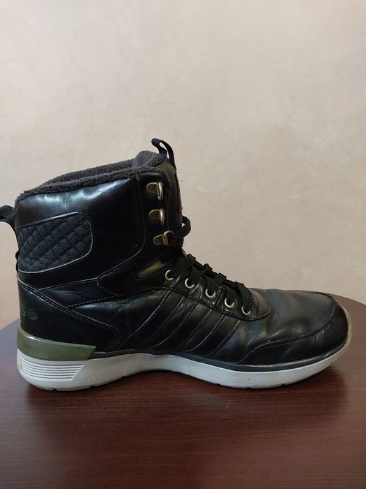 Ботинки кроссовки Adidas оригинальные кожа   раз 42