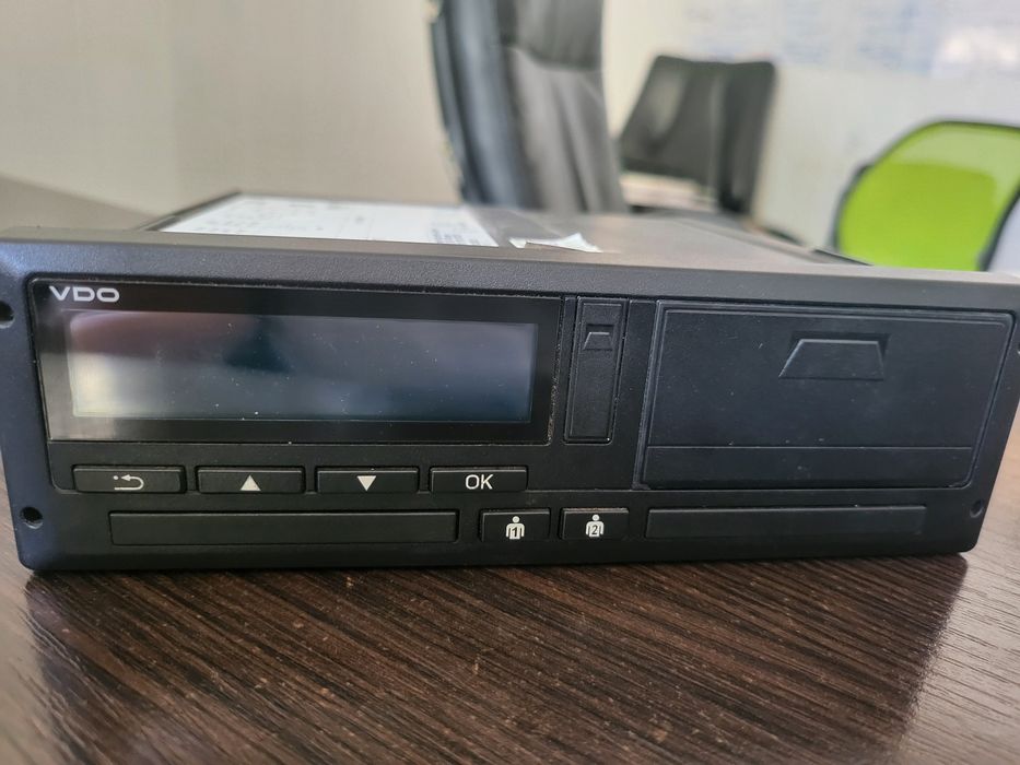 Тахограф VDO 24V Continental  typ 1381.1500103003 Rel 3.0 18рік