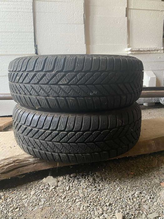 Продам зимну резину б/у. R15.