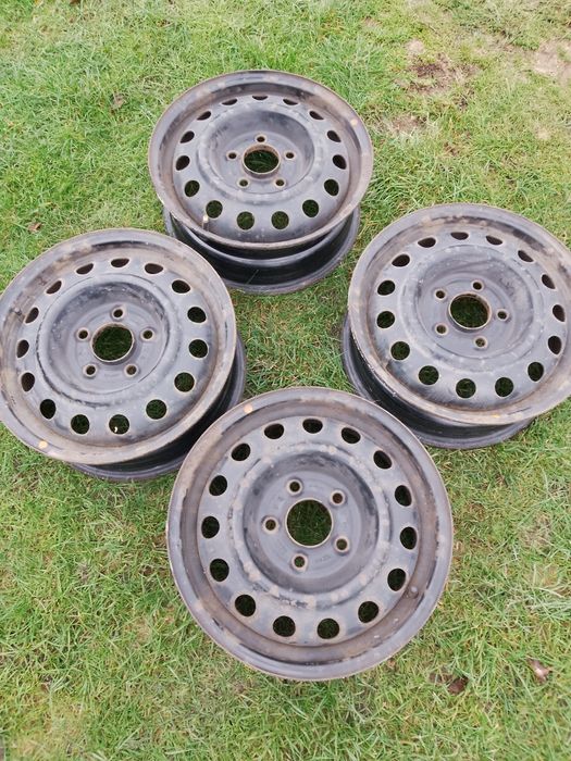 Sprzedam felgi stalowe