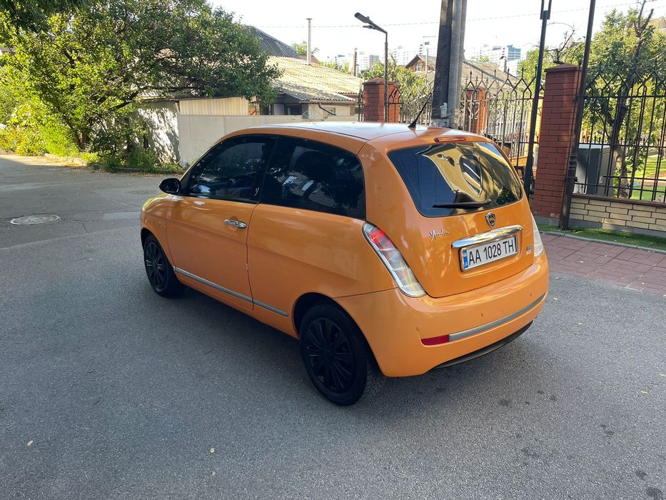 Lancia YPSILON 2008