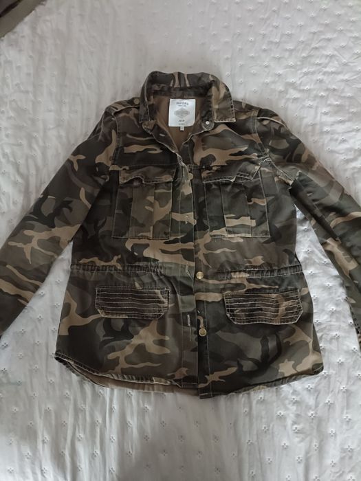 Kurka katana moro Bershka S damska