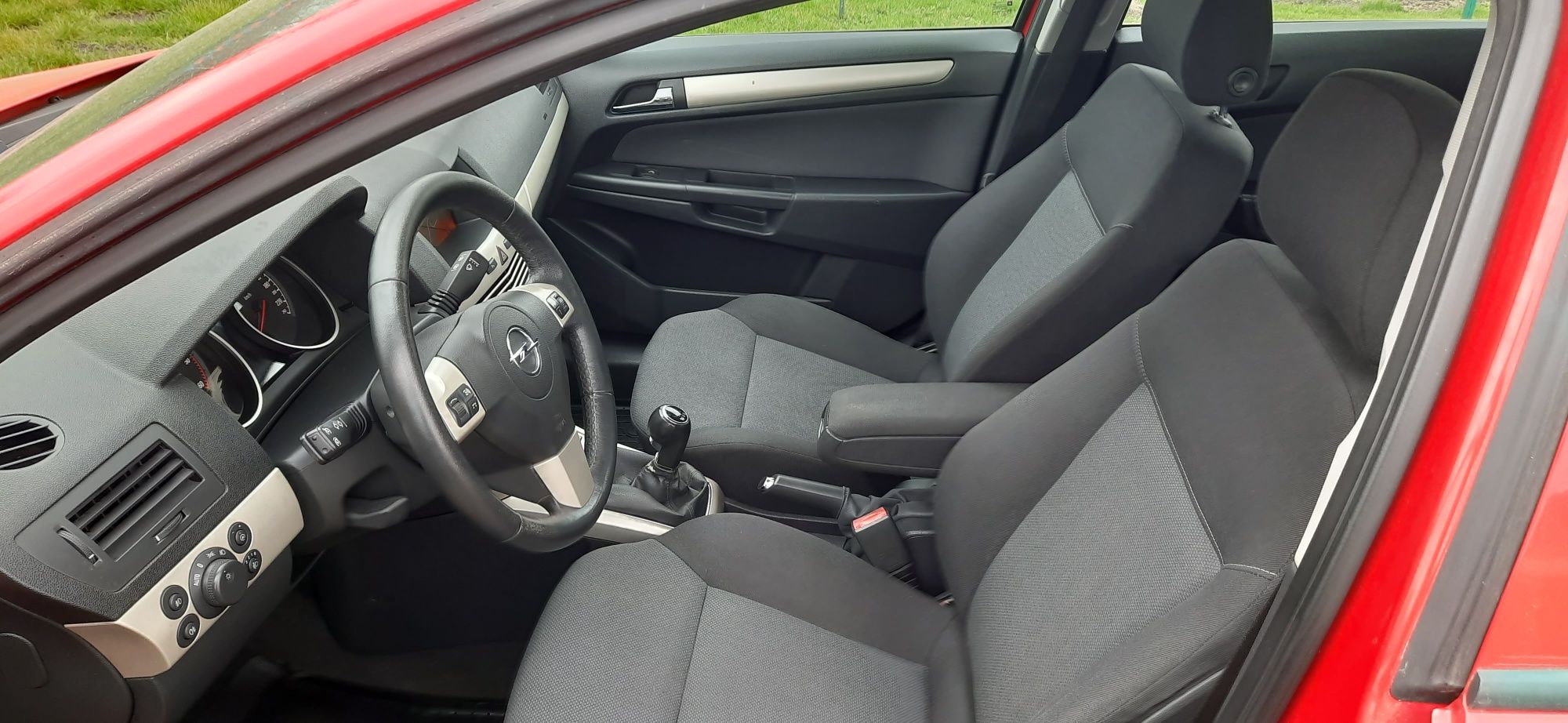 Opel Astra H 1.9cdti Nawigacja Tempomat Stan Bdb